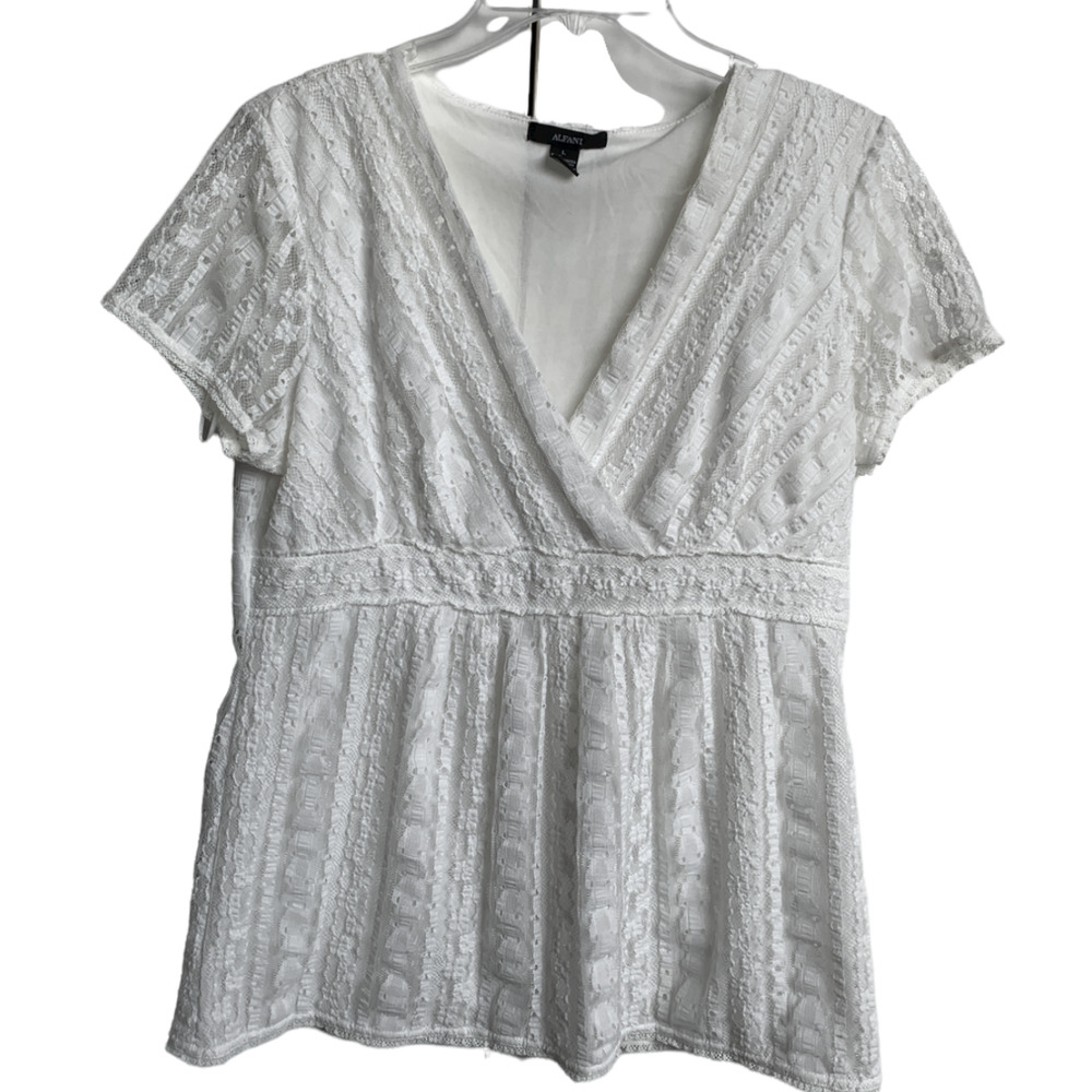Alfani Shirt Womens Large White Lace Surplice V-Neck Surplice Short Sleeve Top